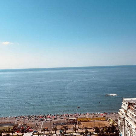 Apartment By The Sea باتومي المظهر الخارجي الصورة
